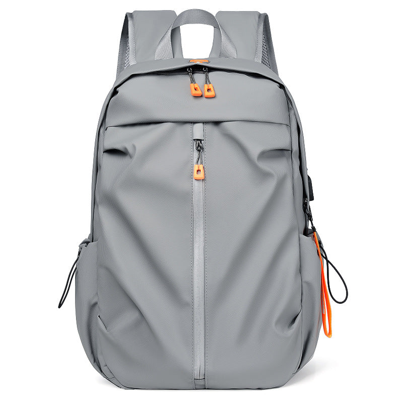 Sporty backpack with intelligent compartment design and robust protection