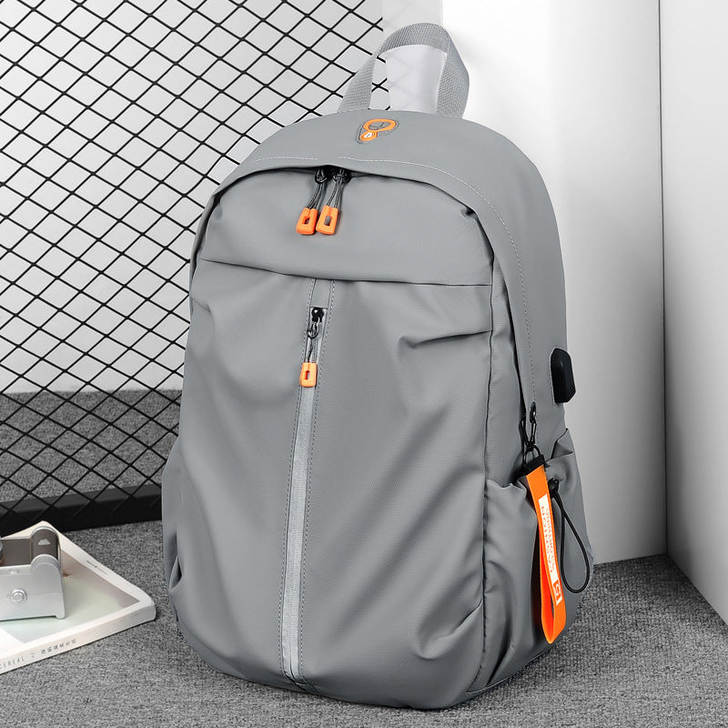 Sporty backpack with intelligent compartment design and robust protection