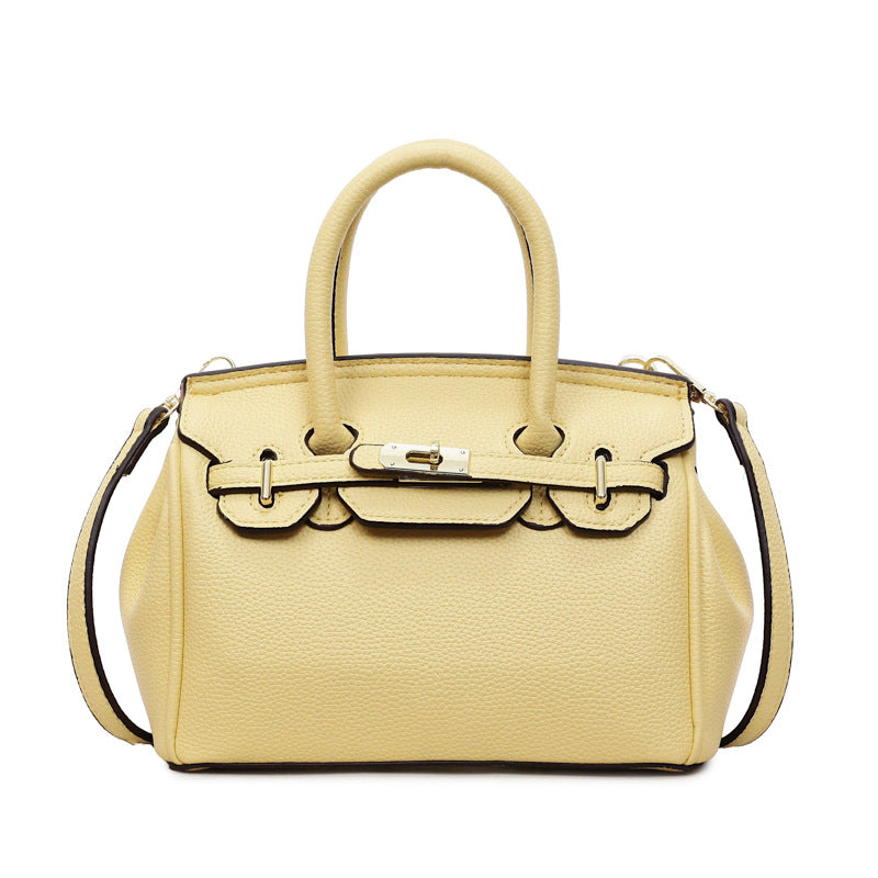 Women's mini handbag with stylish detail