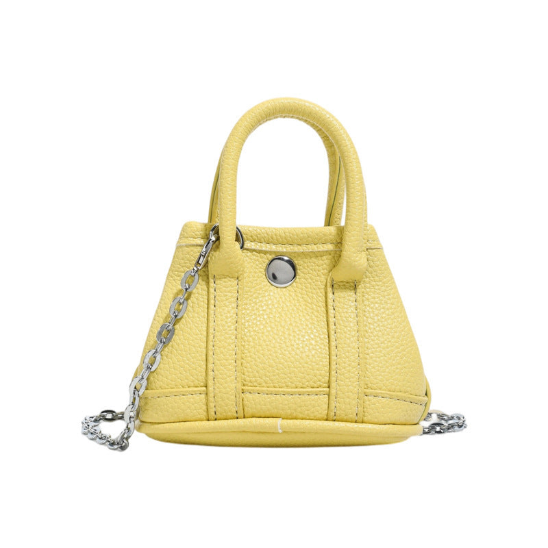 Ladies mini handbag with smooth structure and removable chain strap