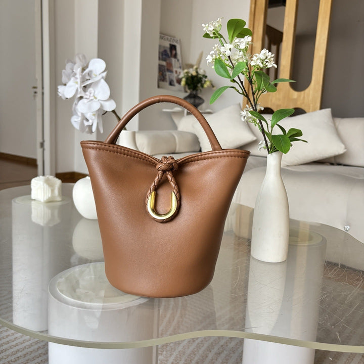Women’s fashionable mini handbag