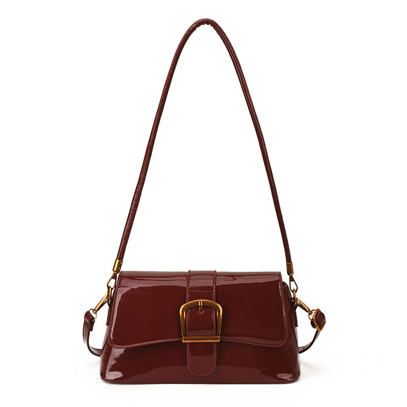 Women's shoulder bag with detachable strap and elegant closure