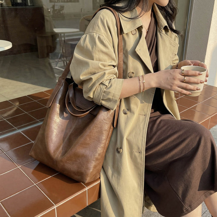 Women's high-quality leather tote bag