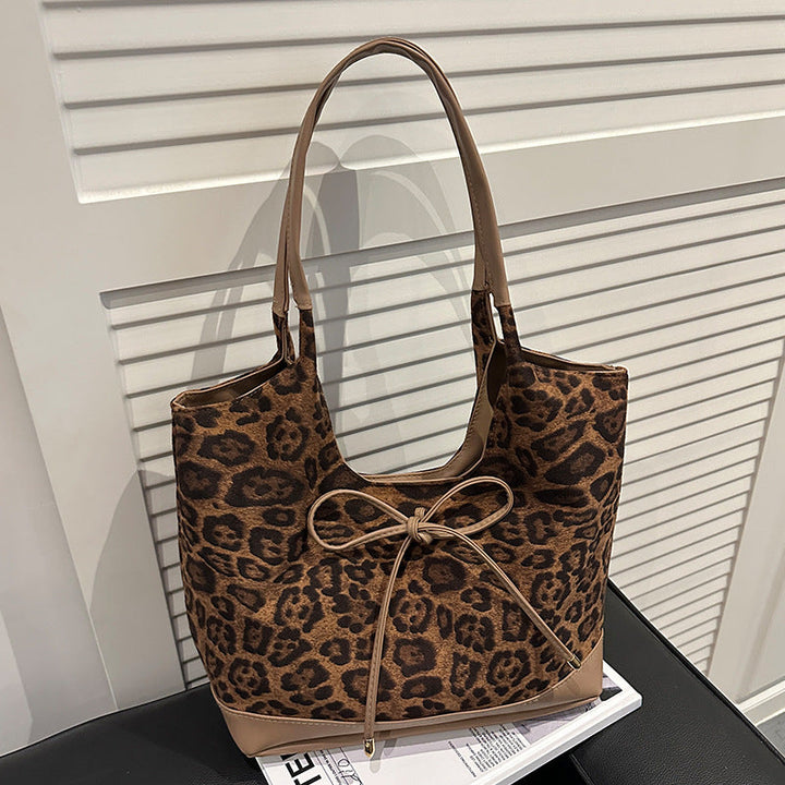 Women's tote bag with stylish leopard pattern and adjustable drawstring