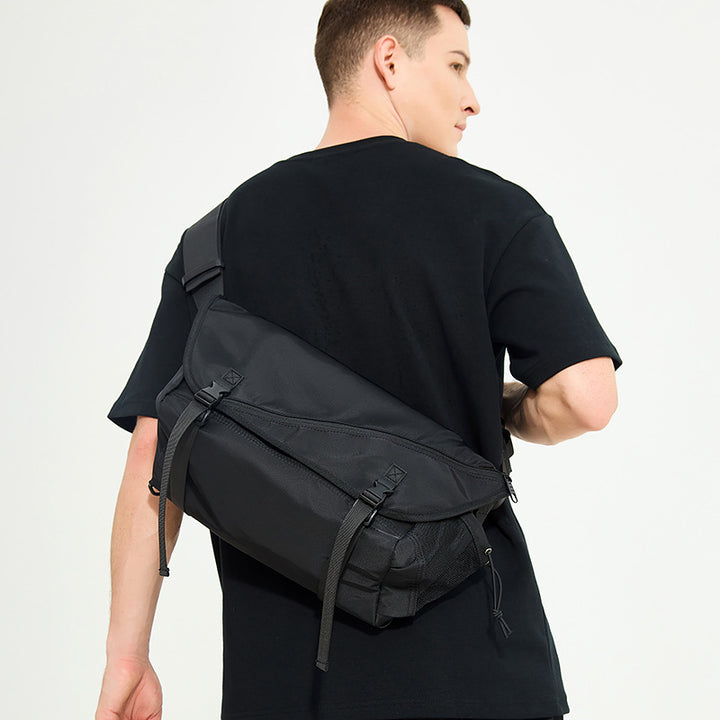 All-Weather Utility Shoulder Bag Cardanzo