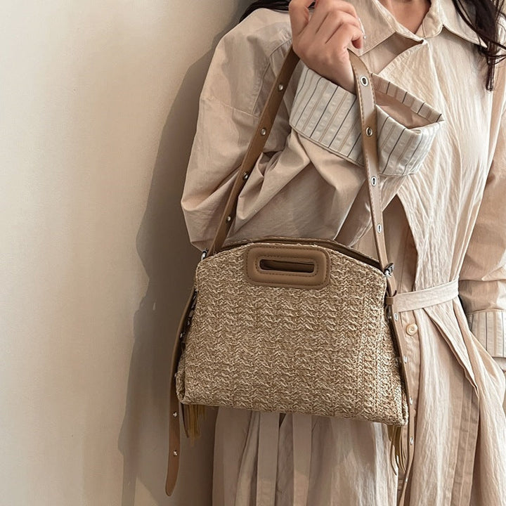 Ladies stylish shoulder bag with decorative fringe detail