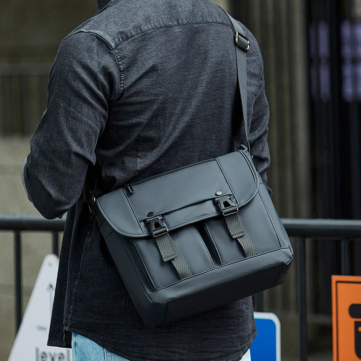 Urban Adventure Messenger Bag Cardanzo