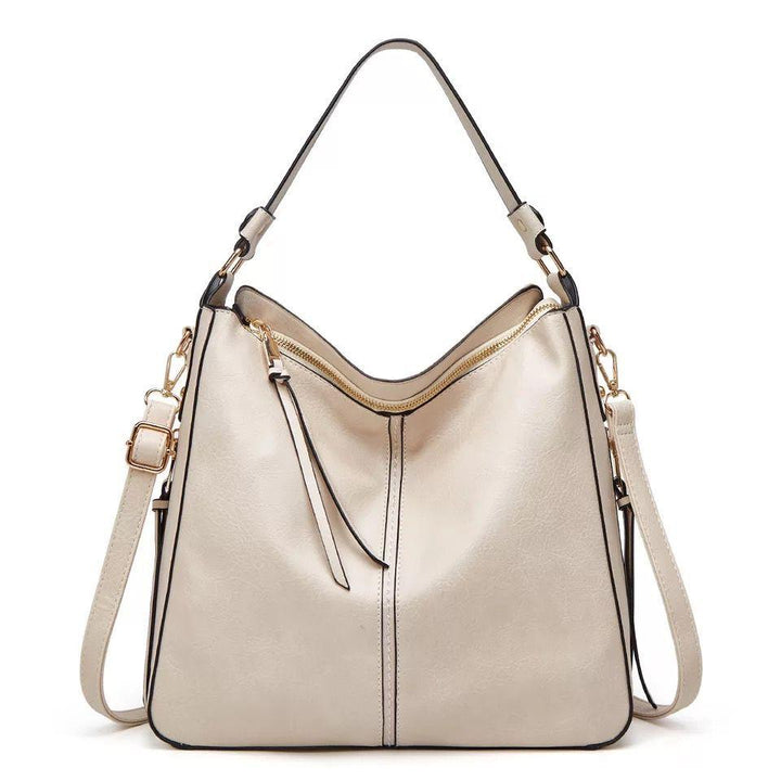 Vintage-inspired leather hobo bag
