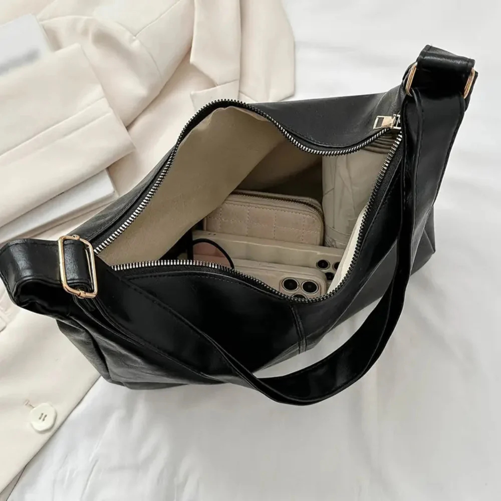 Trendy Leather Shoulder Handbag