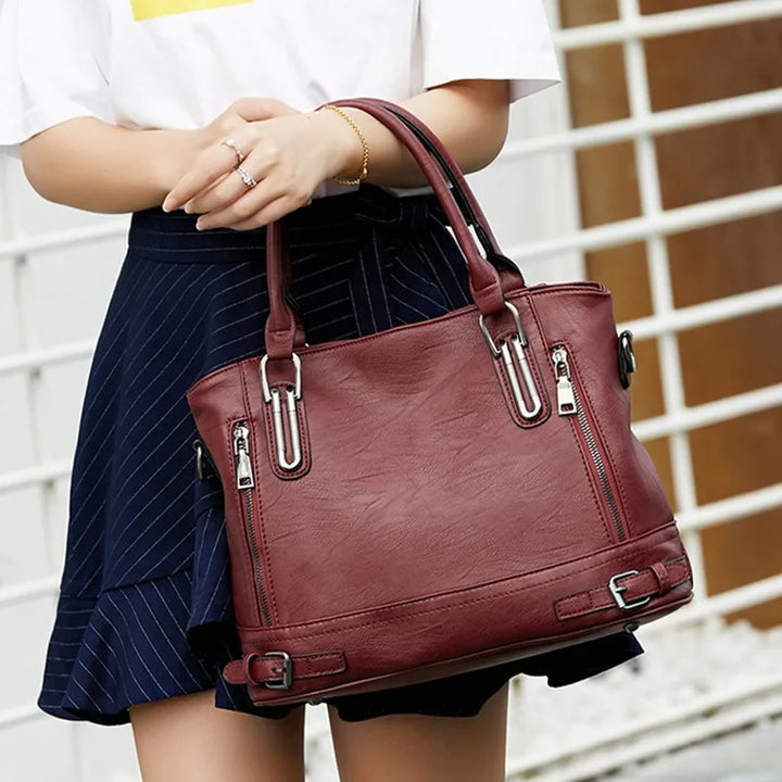 Retro Style Shoulder Handbag