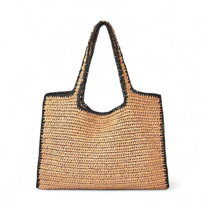 Beach Tote Woven in Straw