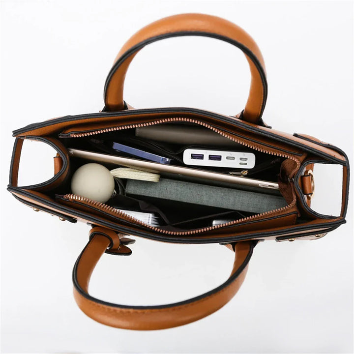Rectangular Shoulder Bag in Leather