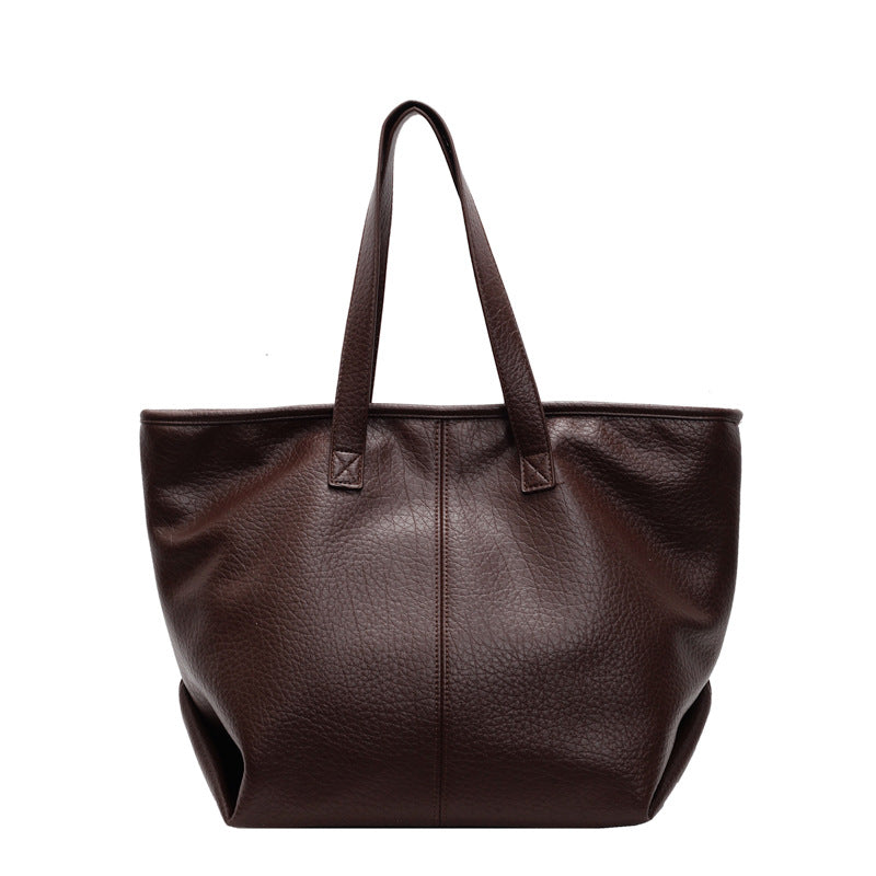 Large Trendy Tote Bag in Leather