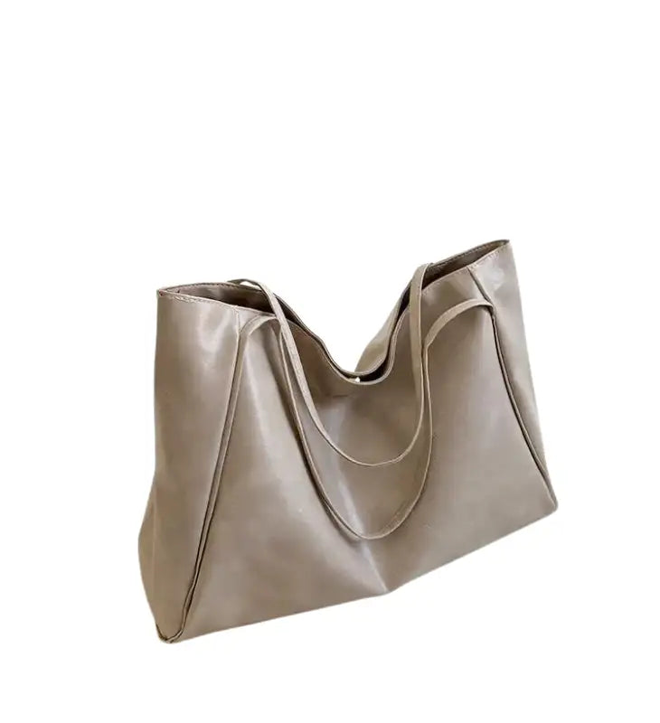 Shoulder Handbag in Trendy Leather