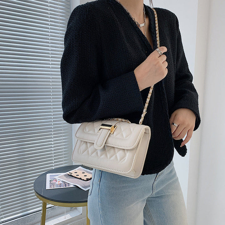 Beige shoulder bag