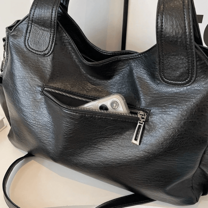 Elegant shoulder bag